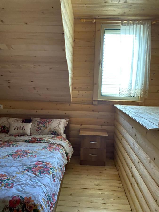 Vita Guesthouse Bajram Curr Exterior foto